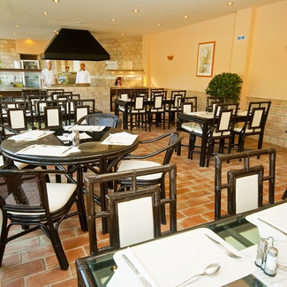 RESTAURANTE Apartamentos da Balaia en Praia Maria Luísa RESTAURANTE Apartamentos da Balaia en Praia Maria Luísa